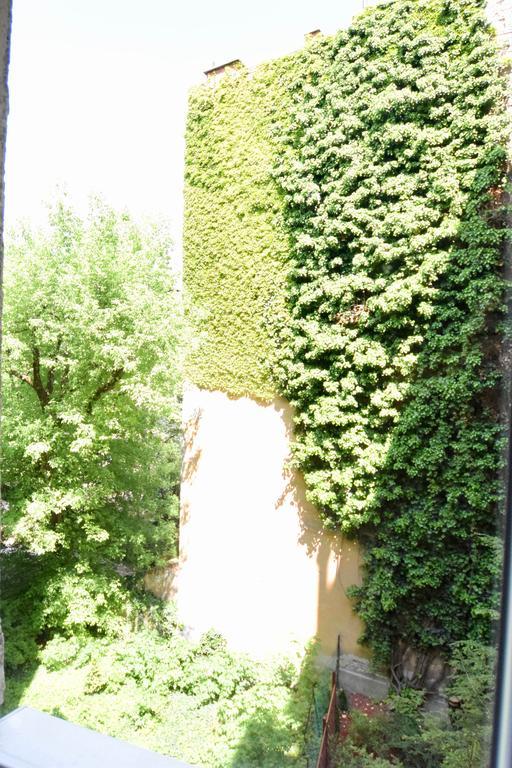 Standard Apartment By Hi5 - Close To Buda Castle Budapeste Exterior foto